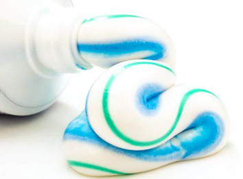 Leia mais sobre o artigo Orientação: Qual a função da pasta dental?